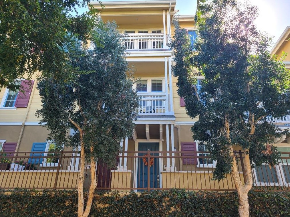 642 Bair Island Rd 1012, Redwood City, CA 94063