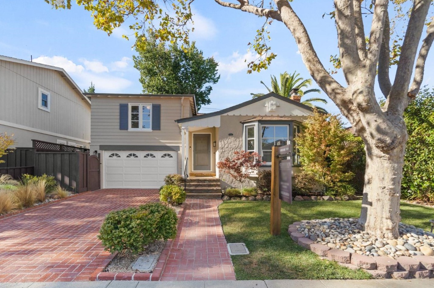 218 Sonora Dr, San Mateo, CA 94402-2309