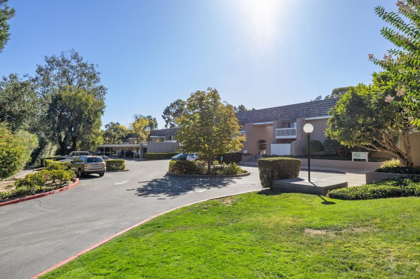 675 Sharon Park Dr 234, Menlo Park, CA 94025