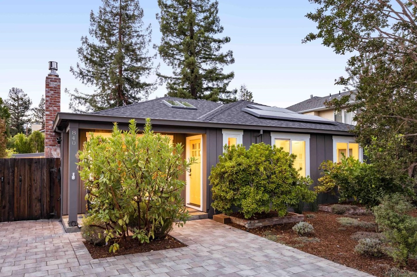 840 Matadero Ave, Palo Alto, CA 94306