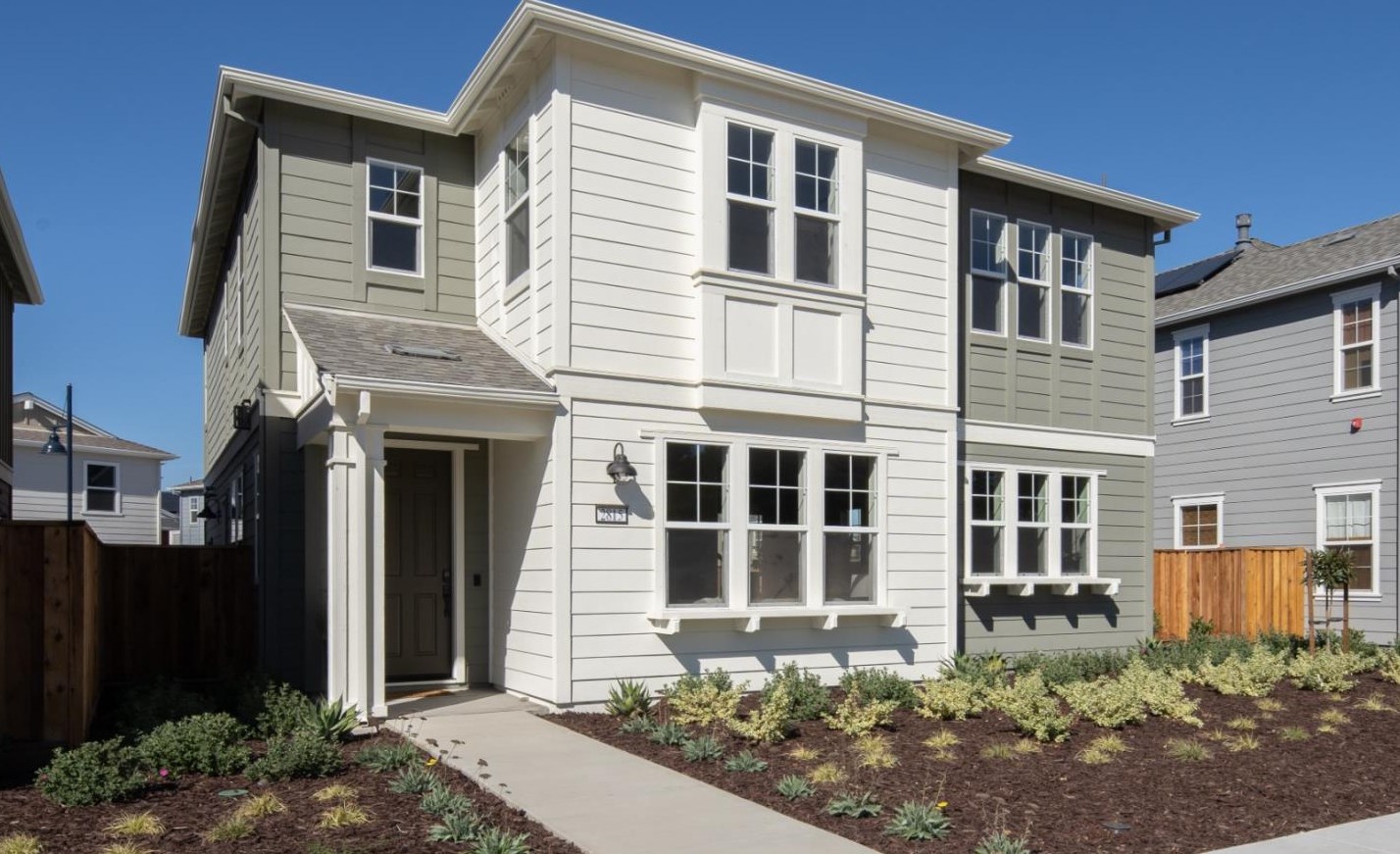 2815 California Ave, Marina, CA 93933