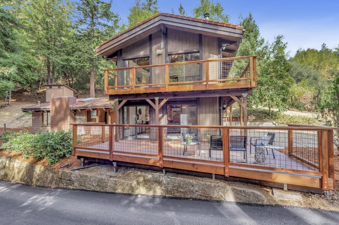 24139 Schulties Rd, Los Gatos, CA 95033