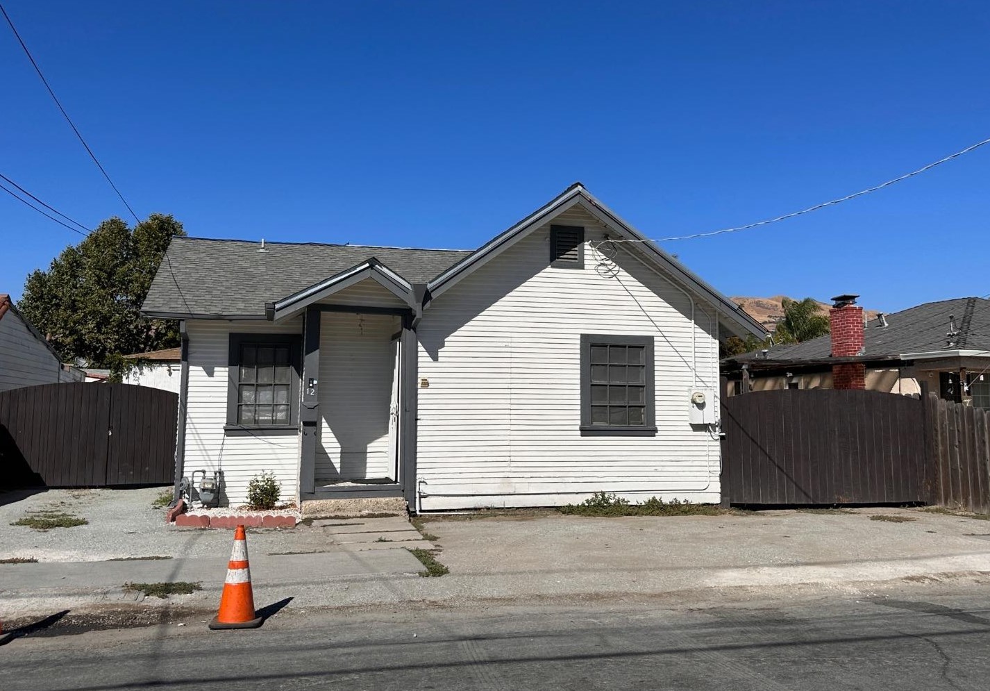 12 Millar Ave, San Jose, CA 95127-2932