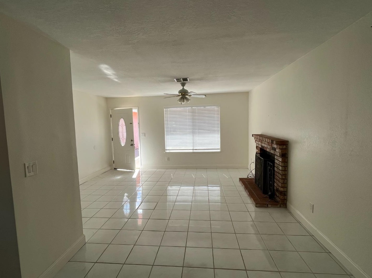 311 Yosemite Dr, Tracy, CA 95376