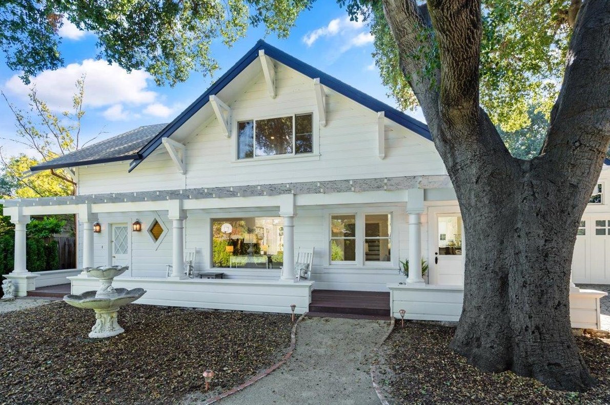 960 Berry Ave, Los Altos, CA 94024