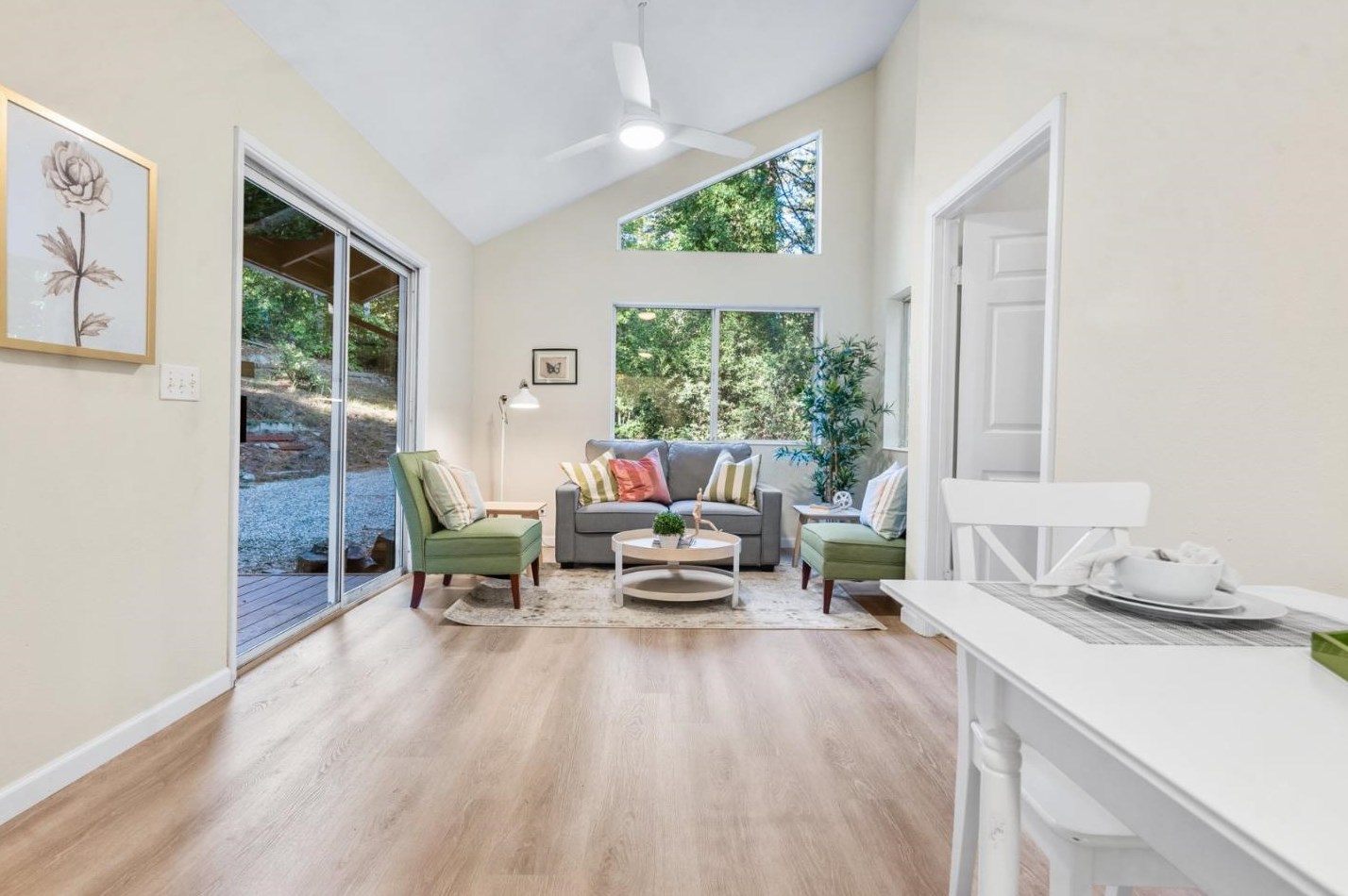 141 Chanterelle Ln, Ben Lomond, CA 95005