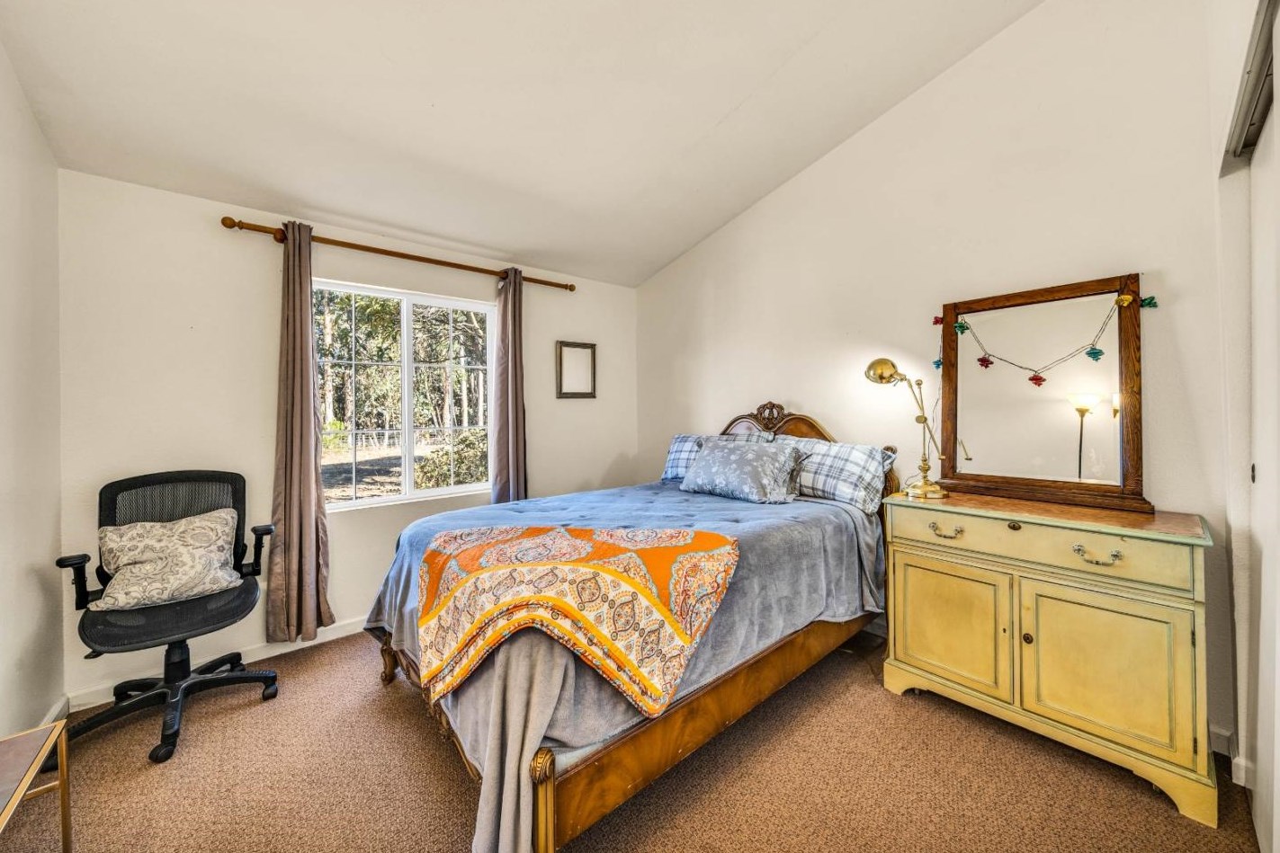 8645 Archer Rd, Salinas CA  93907-8791 exterior