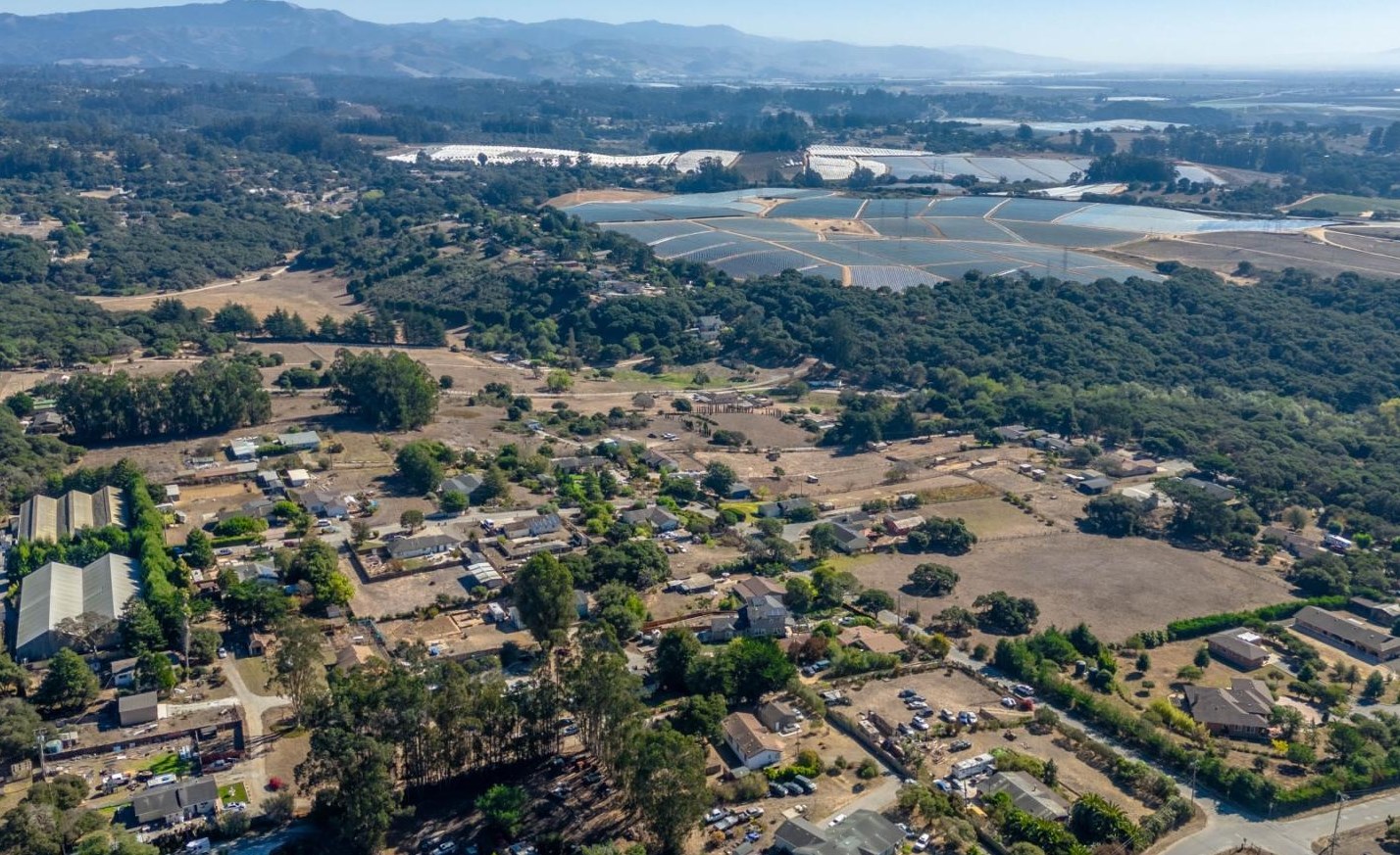 8645 Archer Rd, Salinas CA  93907-8791 exterior