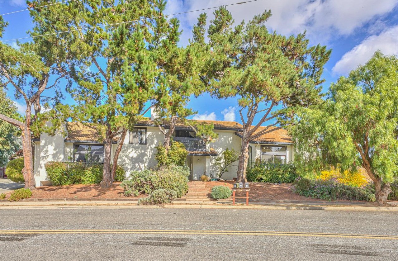 13 Via Contenta, Tassajara Hot Springs, CA 93924