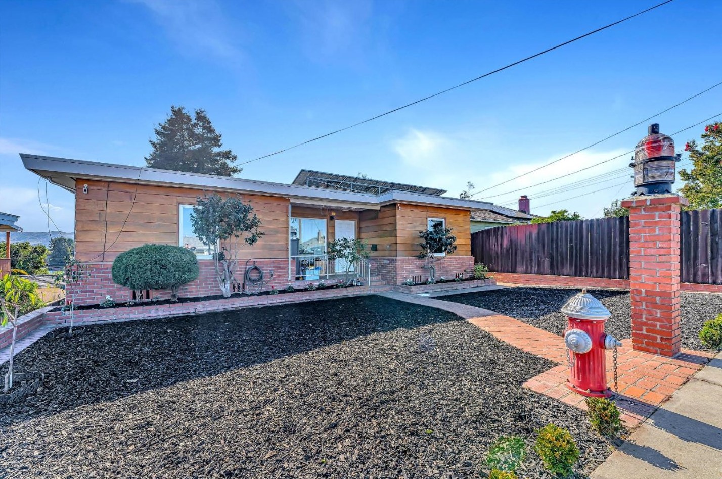 810 Marin Rd, Richmond, CA 94803
