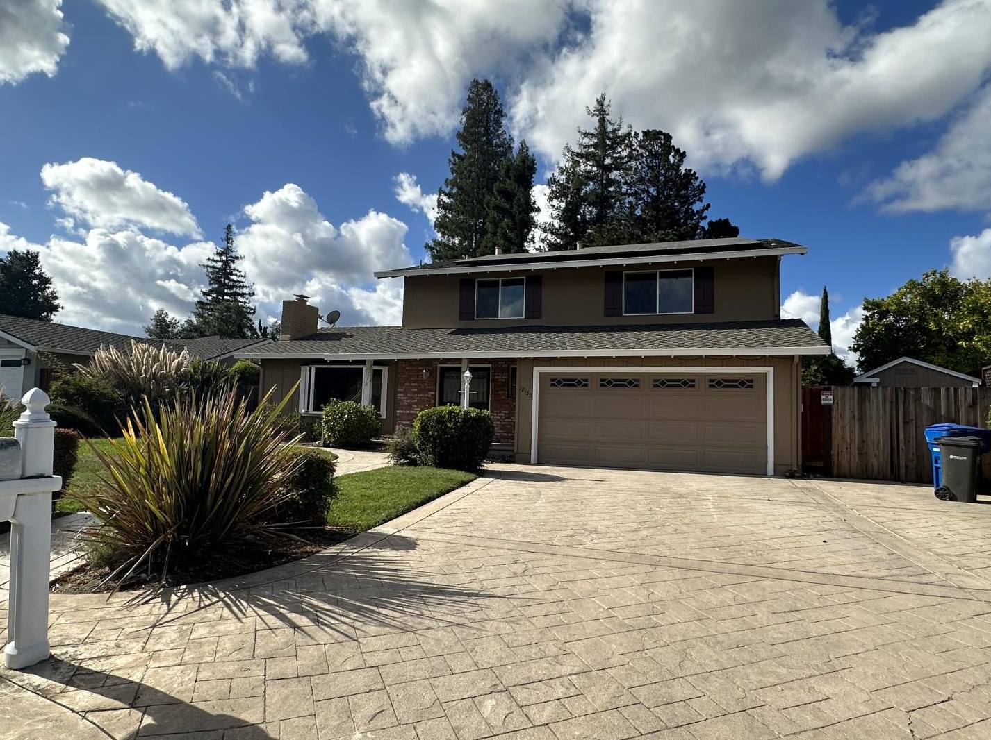 12155 Carol Ln, Saratoga, CA 95070