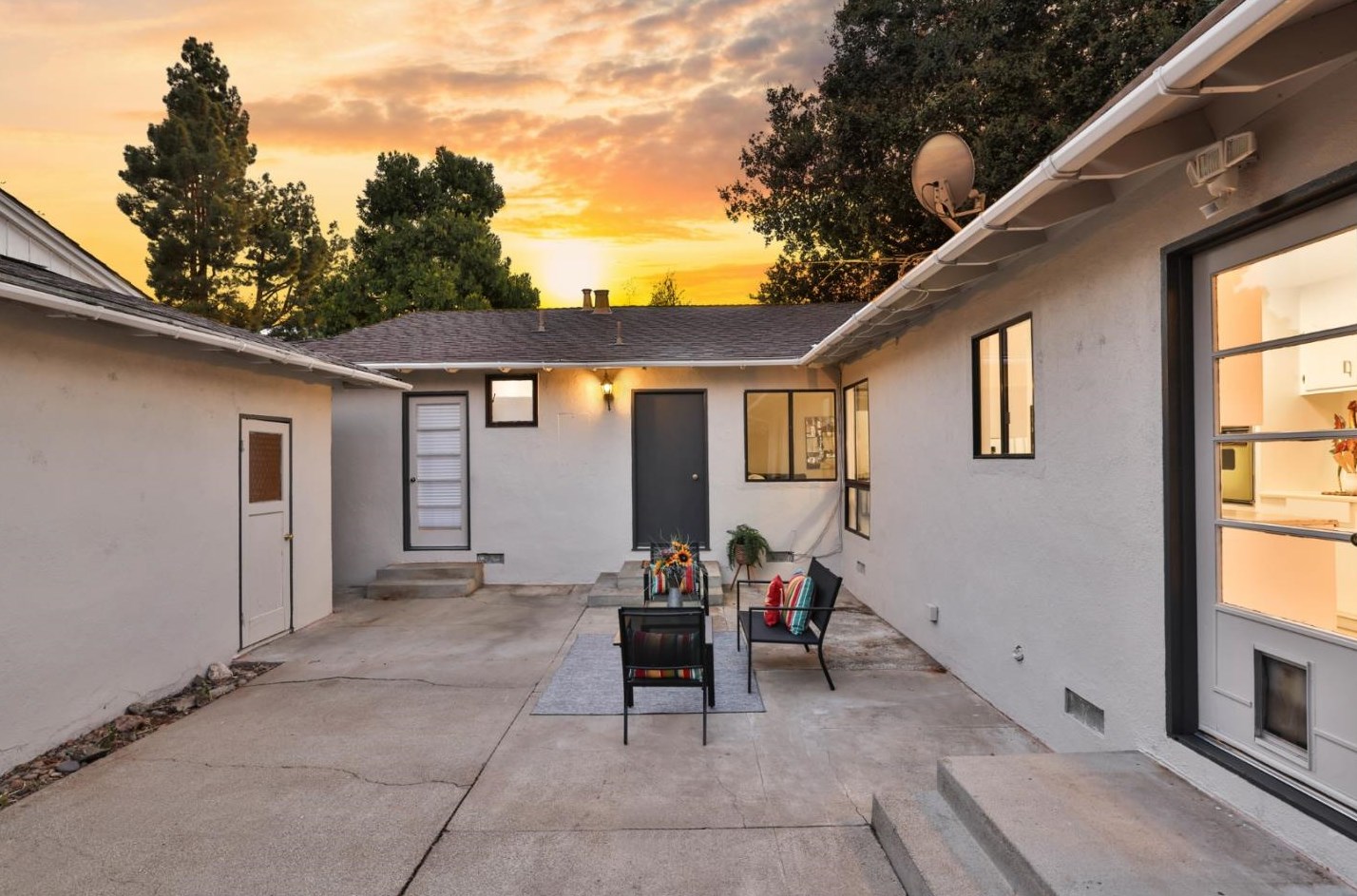 1050 Yorktown Dr, Sunnyvale, CA 94087