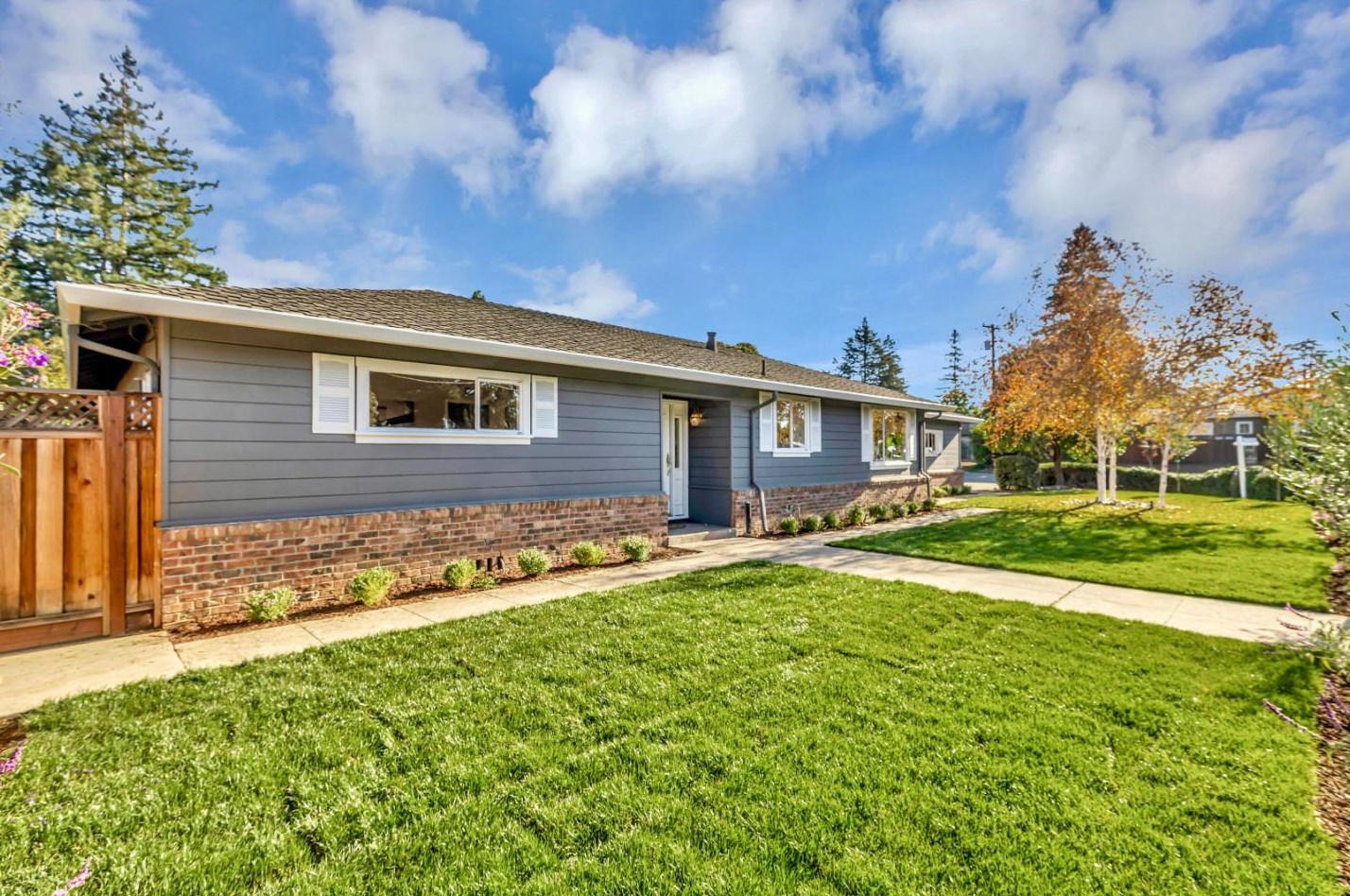 691 Casita Way, Los Altos, CA 94022