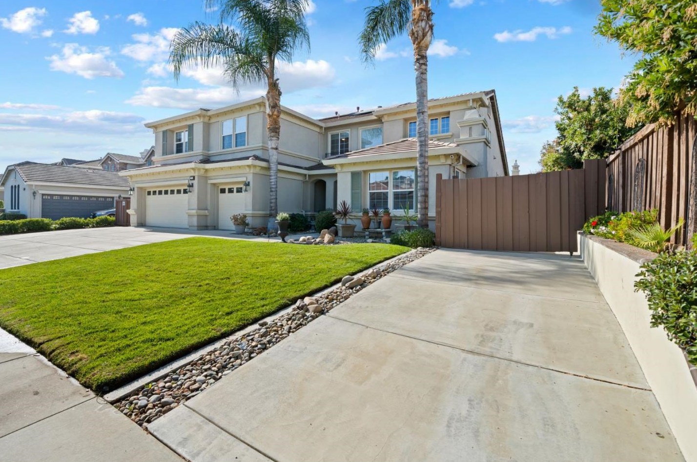 2313 Star Lilly St, Los Angeles, CA 94513-1781