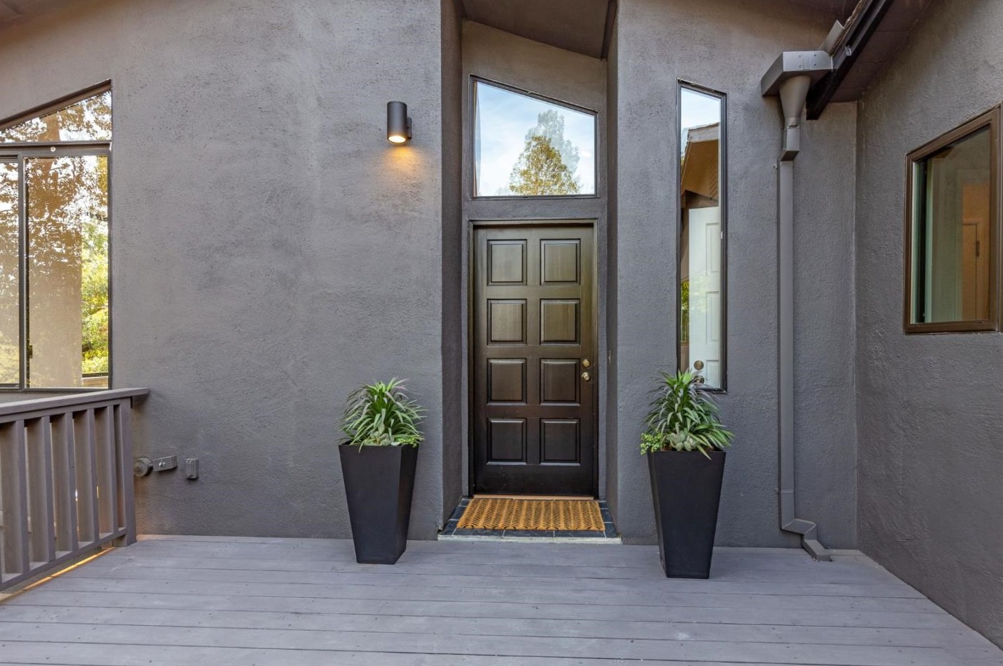 236 Canyon Dr, Menlo Park, CA 94028-7809