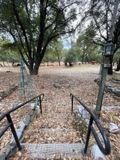 21710 Montgomery Rd, Sonora, CA 95370