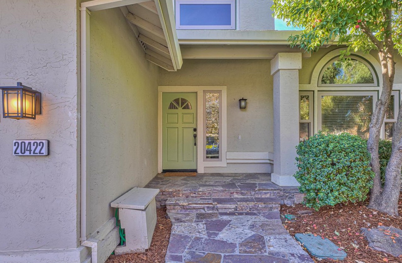 20422 Franciscan Way, Salinas, CA 93908-1256