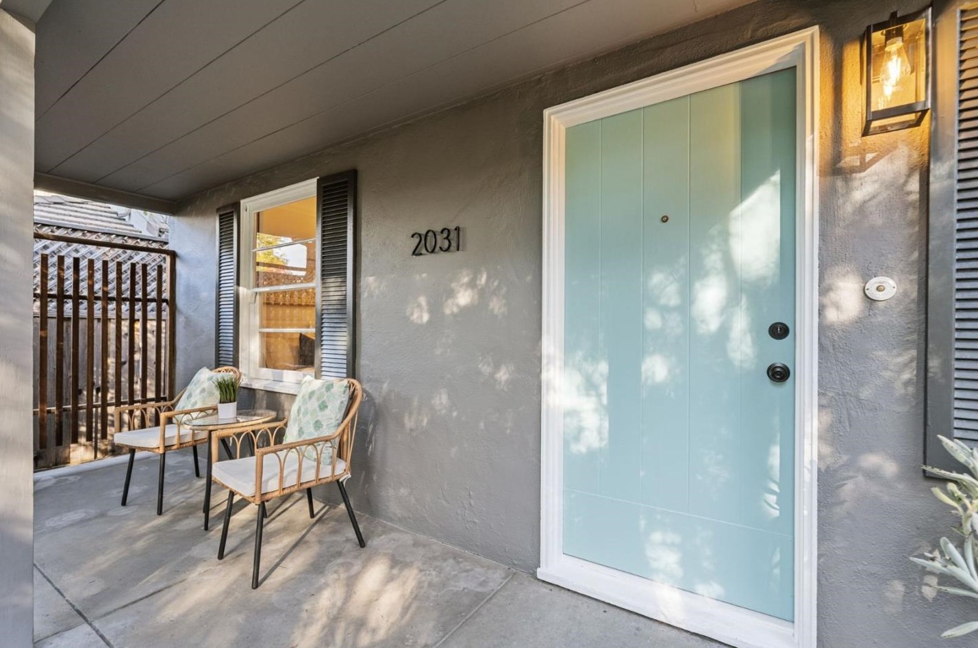 2031 Santa Cruz Ave, Menlo Park, CA 94025