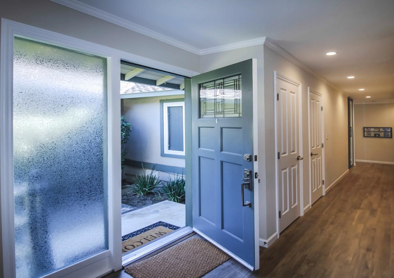 3470 Glendora Dr, San Mateo CA  94403-3942 exterior