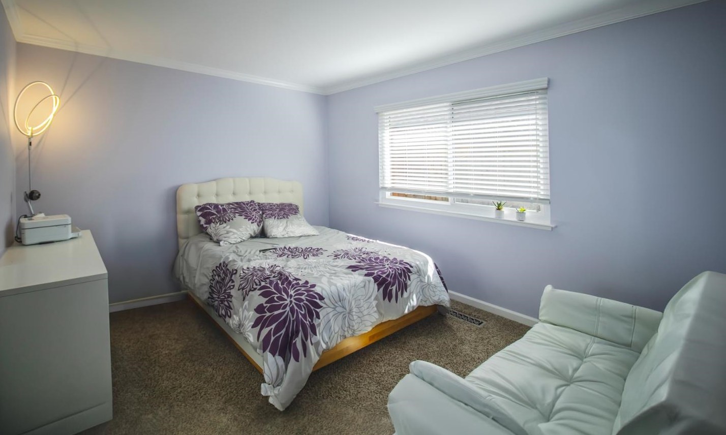 3470 Glendora Dr, San Mateo CA  94403-3942 exterior