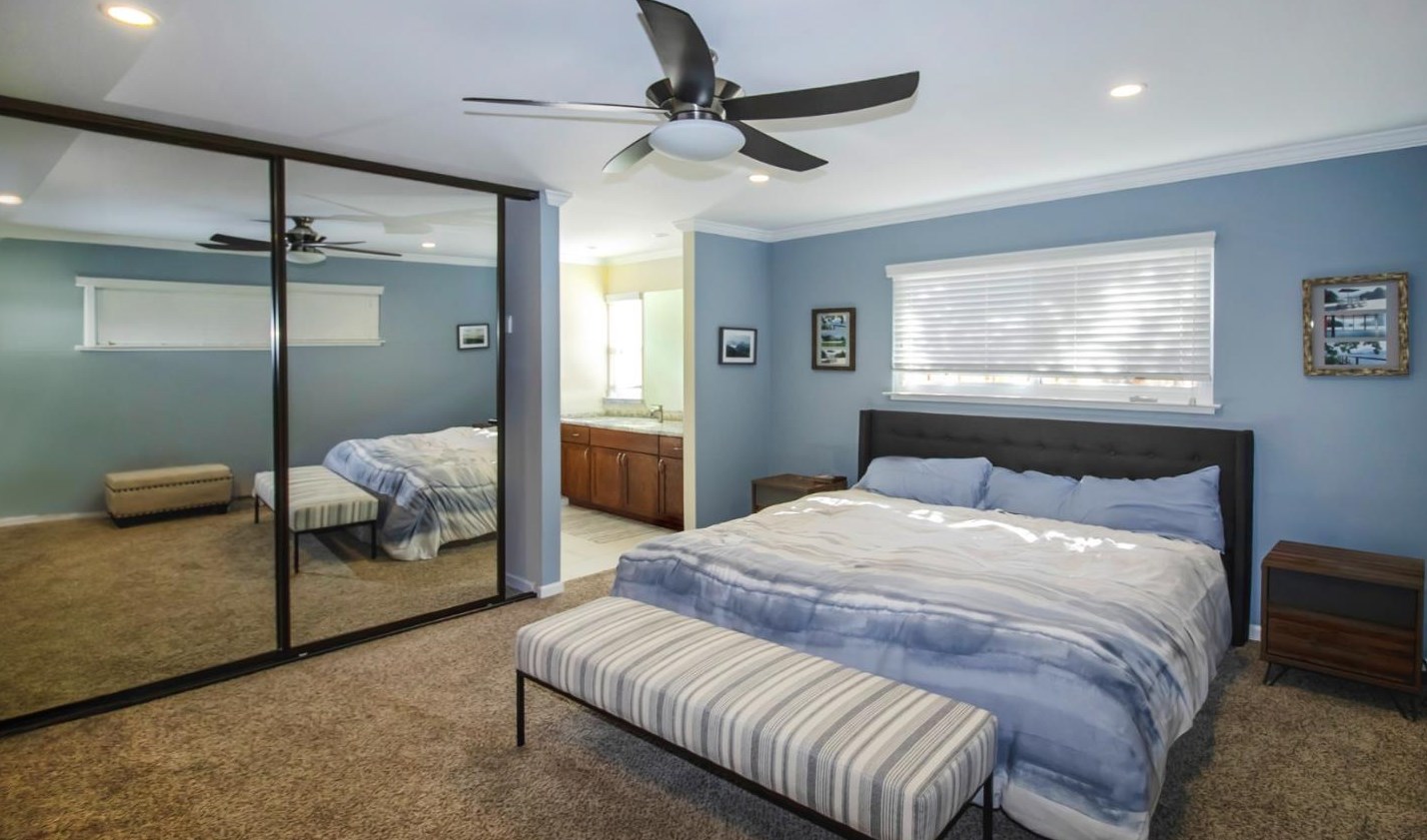 3470 Glendora Dr, San Mateo CA  94403-3942 exterior