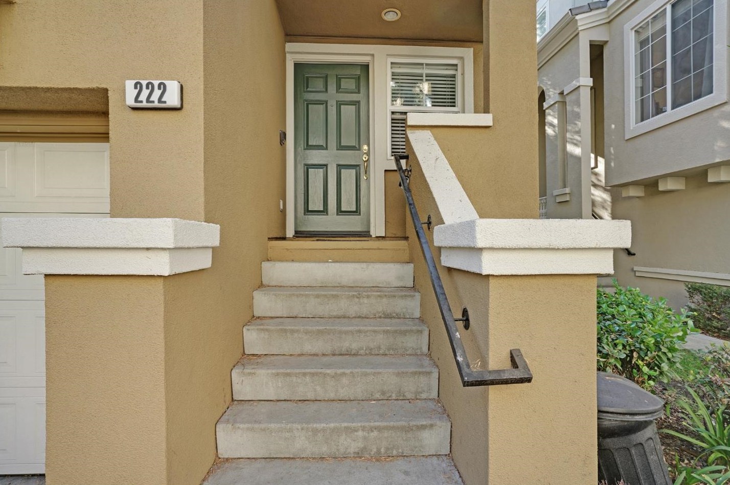 222 Rainbow Pl, Milpitas, CA 95035