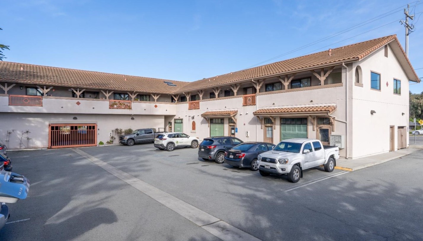 306 Reservation Rd, Marina, CA 93933