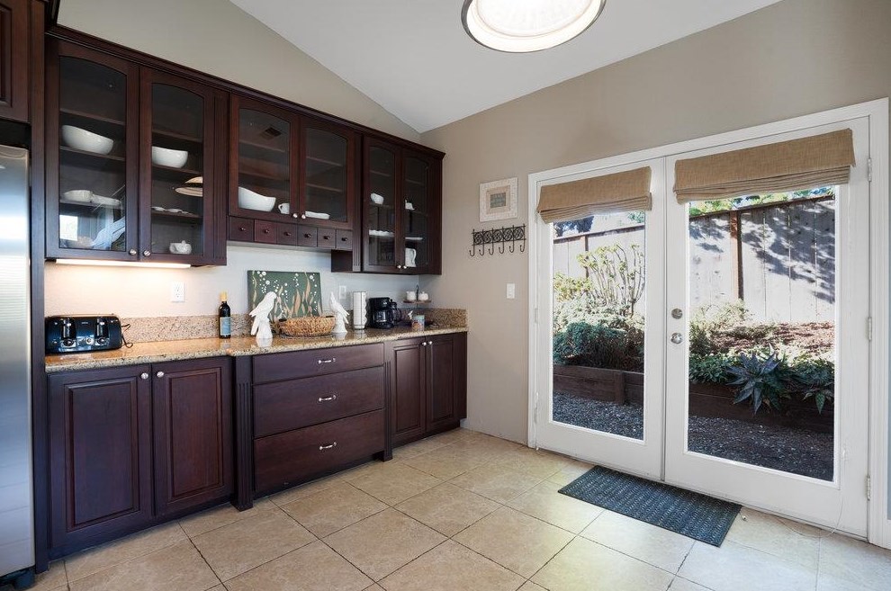 17890 Pesante Rd, Salinas CA  93907-1563 exterior