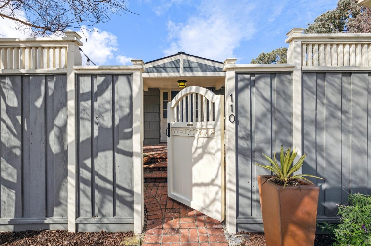 110 Louise Ln, San Mateo, CA 94403-3349