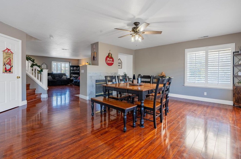1754 Brentwood Ct, Hollister CA  95023-8110 exterior