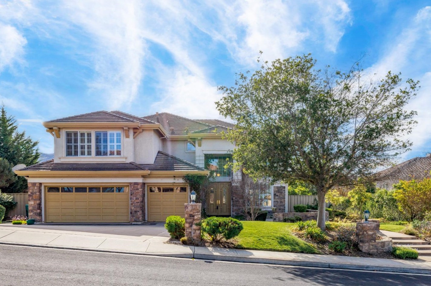 27231 Cortina Way, Salinas, CA 93908-1590