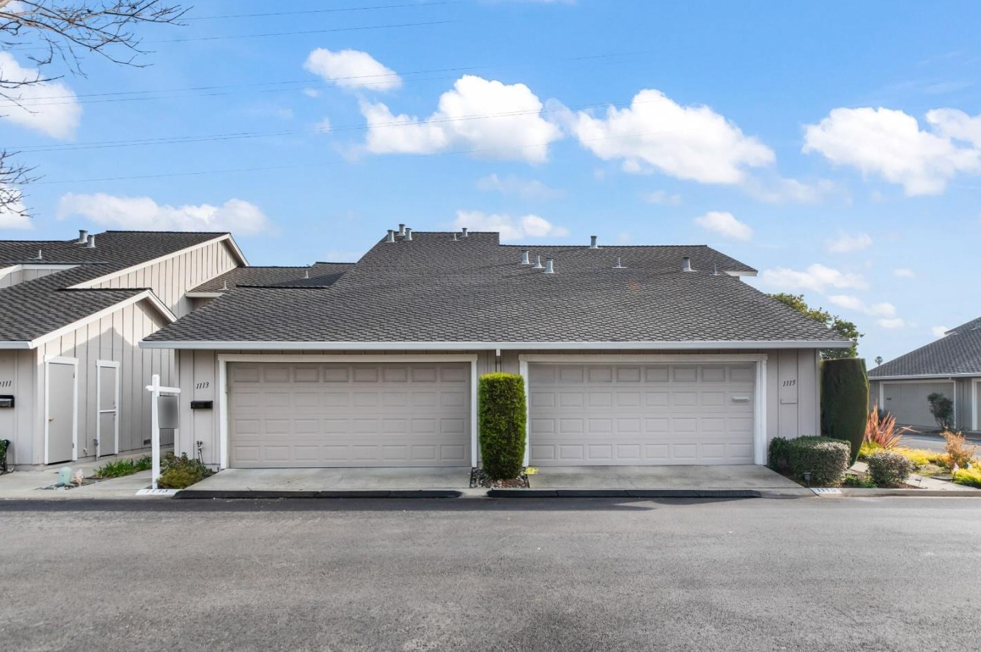 1113 Sprague Ln, San Mateo, CA 94404-3658