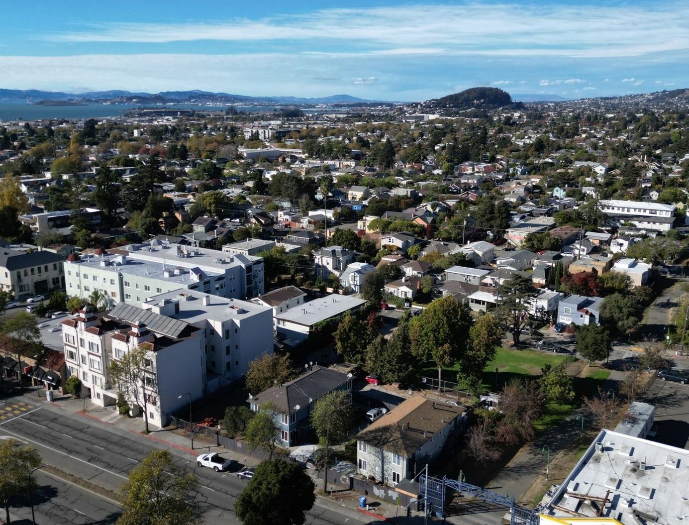 1297 University Ave, Berkeley, CA 94702