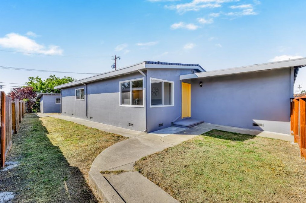 2940 Gomer Dr, Richmond CA  94806-2659 exterior