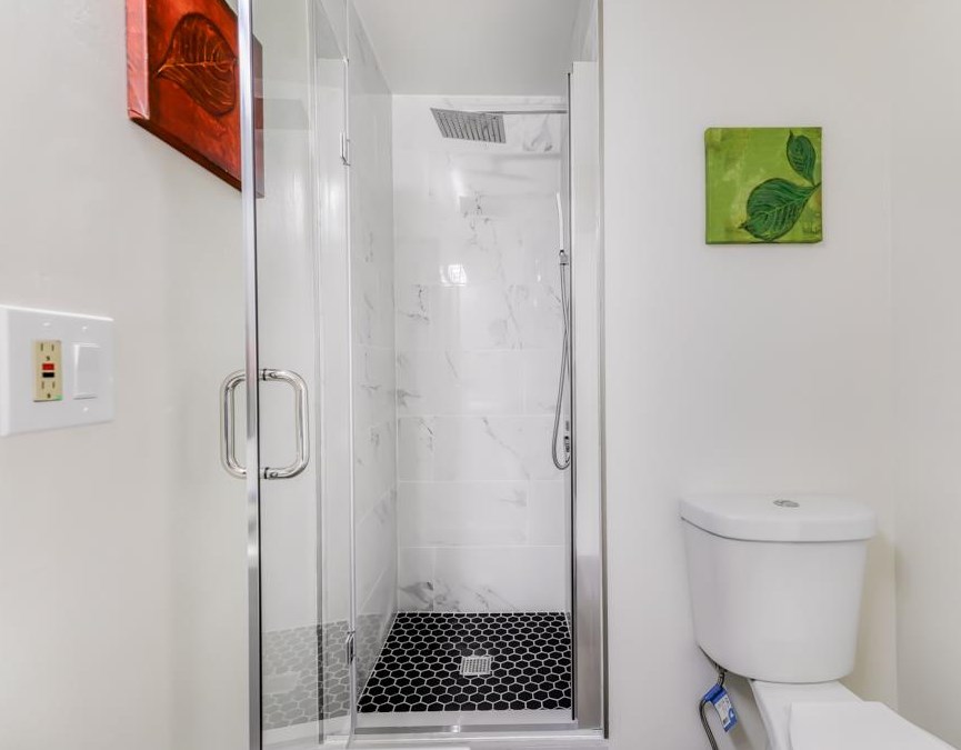 2940 Gomer Dr, Richmond CA  94806-2659 exterior