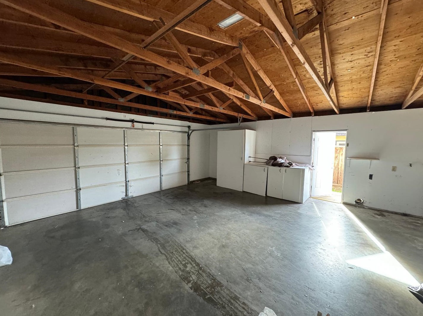 1535 Imperial Way, Salinas CA  93906-2516 exterior