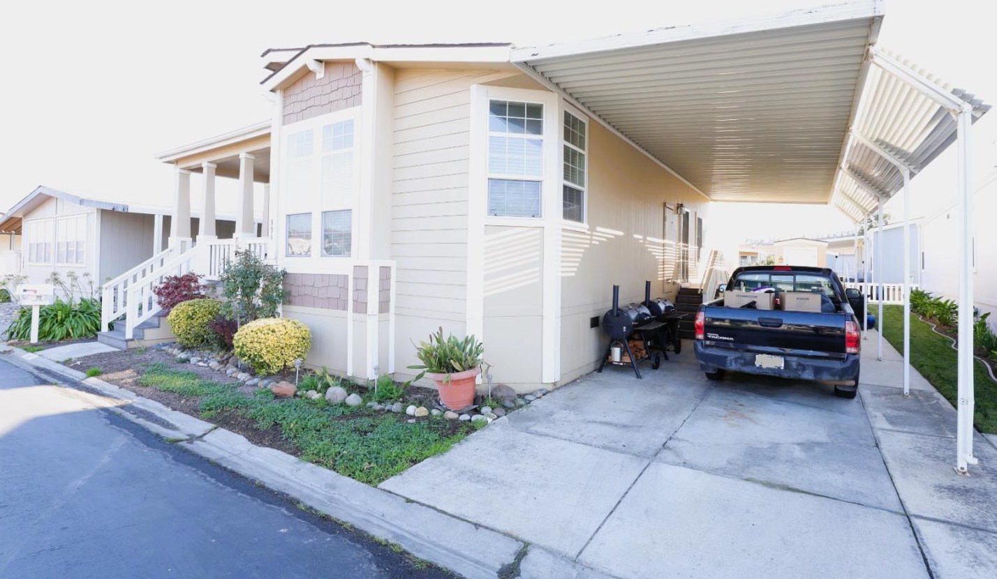 351 Chateau La Salle Dr 351, San Jose, CA 95111