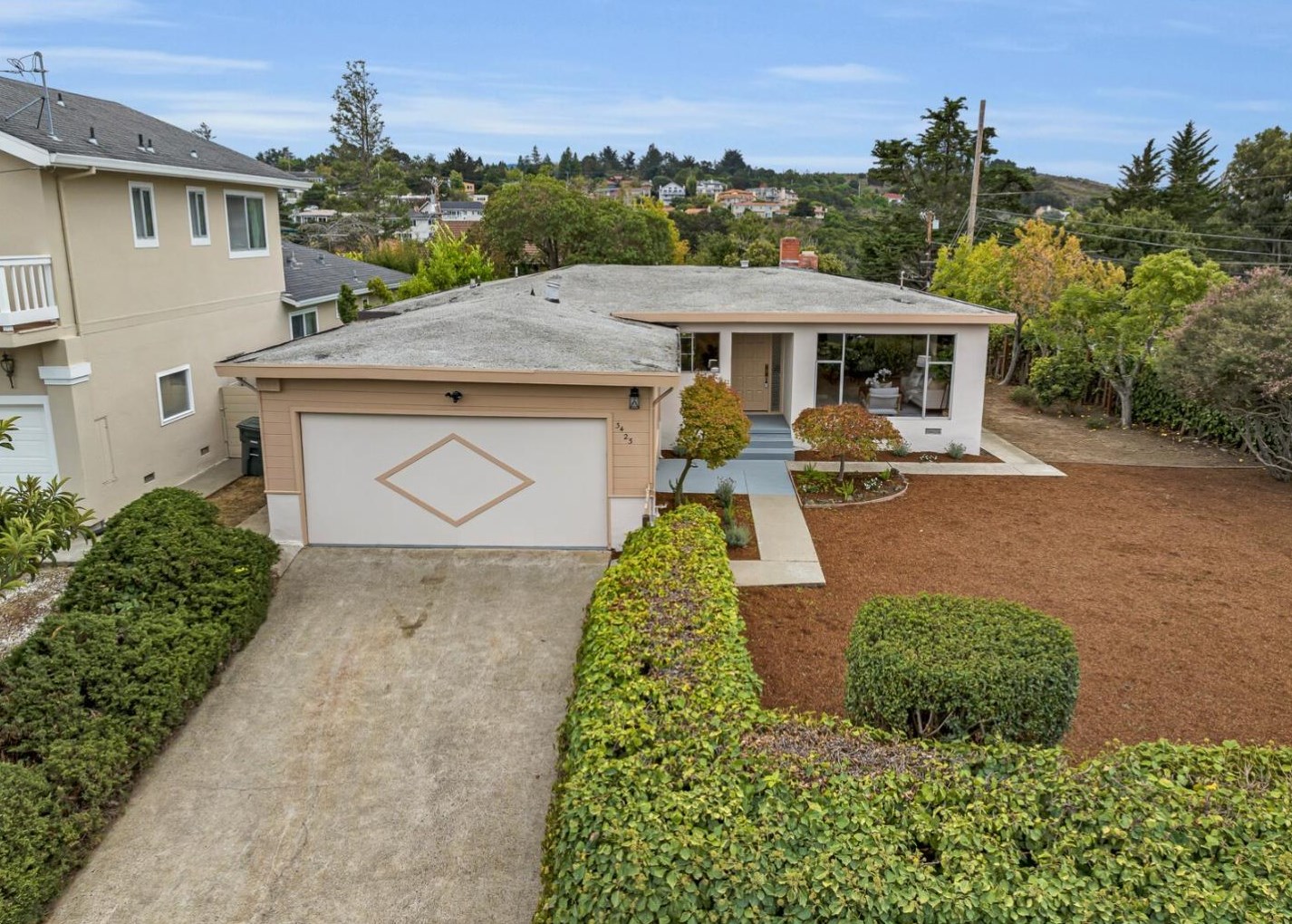3423 Plateau Dr, Belmont, CA 94002-1313