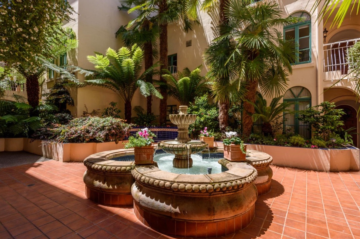 111 W 3rd Ave 103, San Mateo, CA 94402