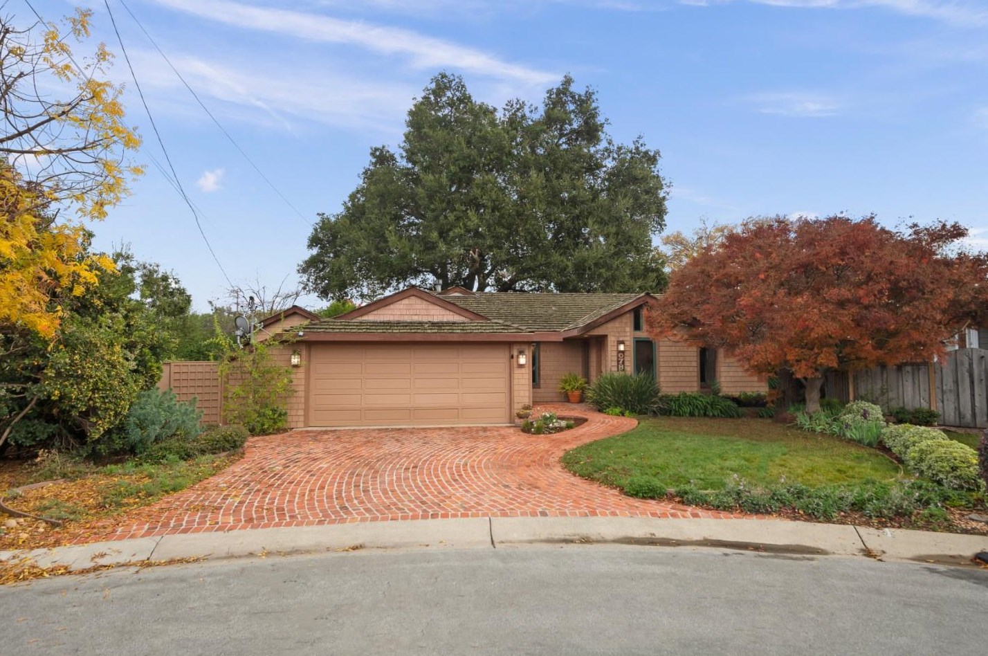 678 Arrowood Ct, Los Altos, CA 94024