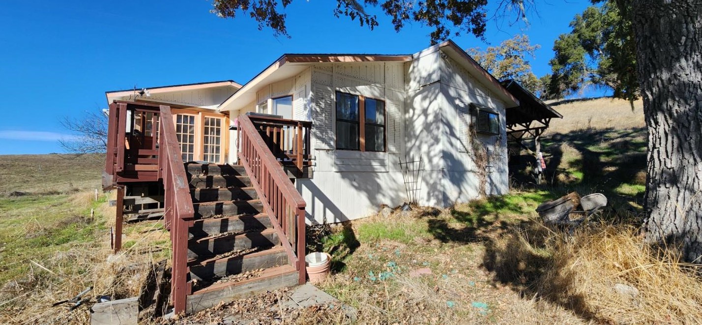 9 Asoleado Dr, Tassajara Hot Springs, CA 93924