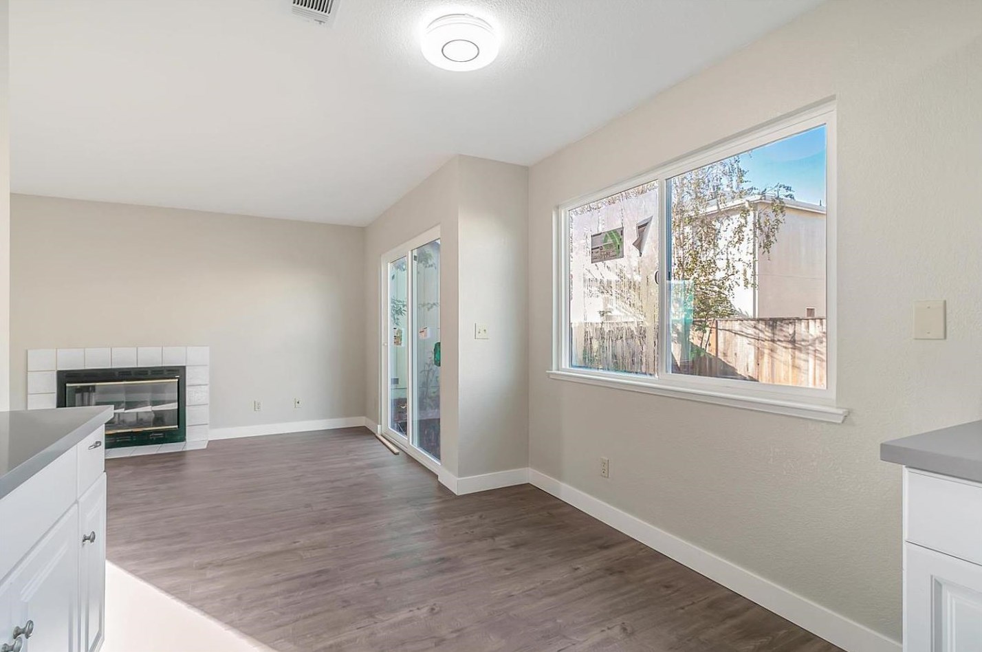 717 Deerfield Dr, Vallejo CA  94503 exterior