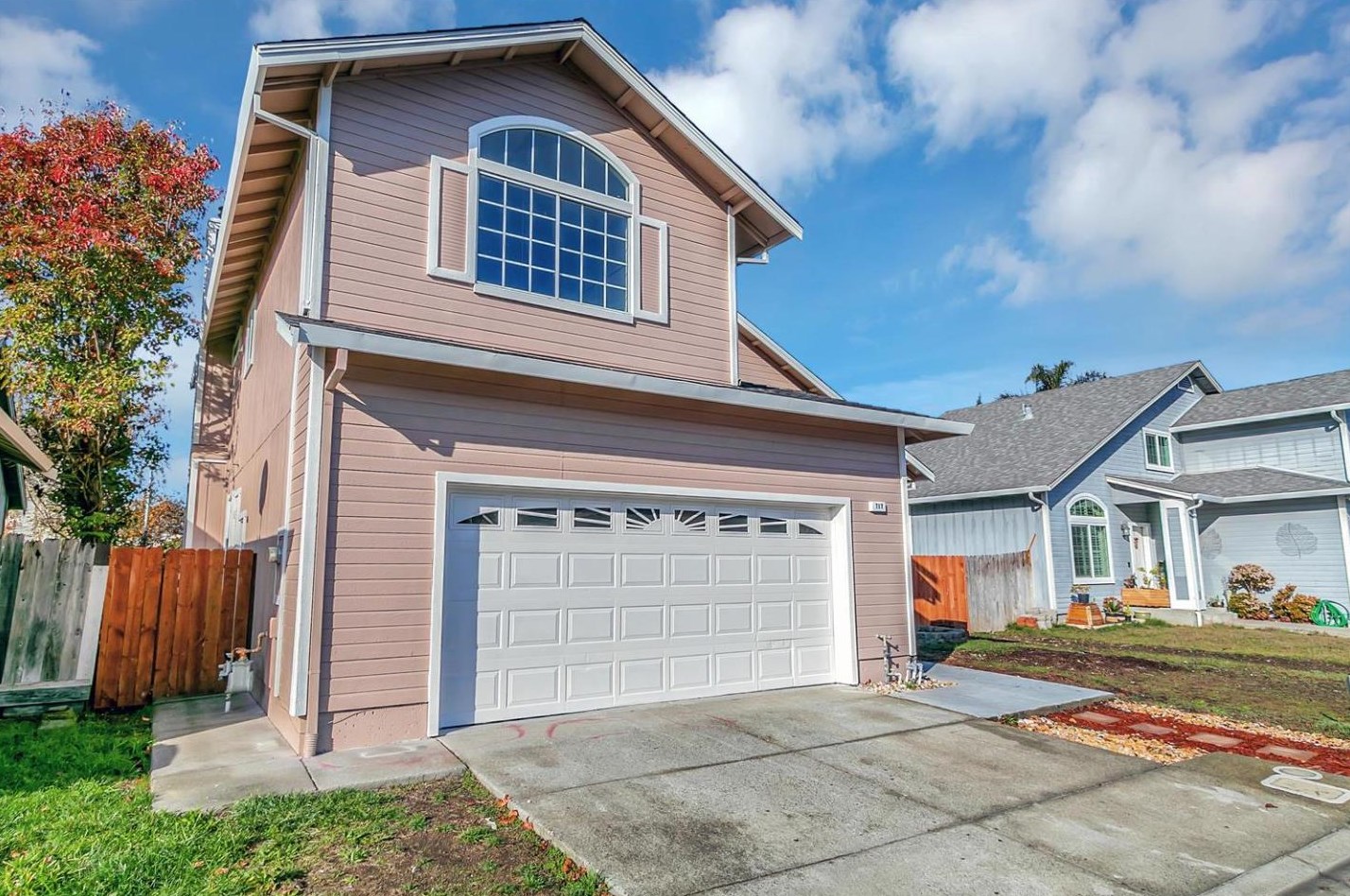 717 Deerfield Dr, Vallejo, CA 94503