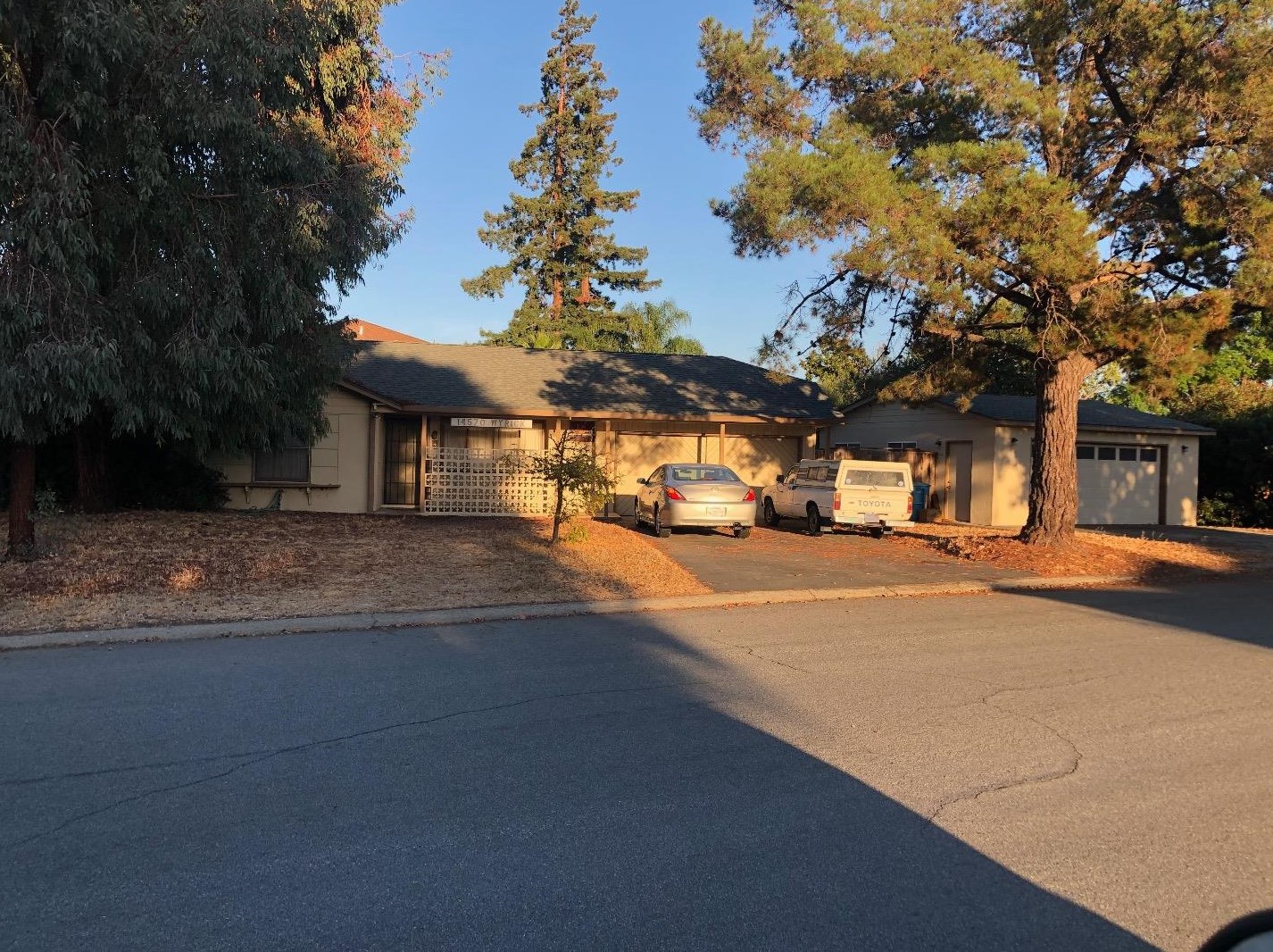 14570 Wyrick Ave, San Jose CA  95124-3539 exterior