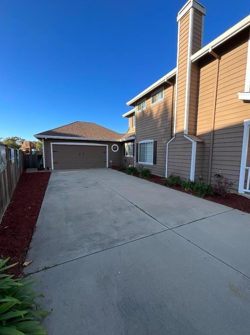 22 Westfield Cir, Salinas, CA 93906-4443