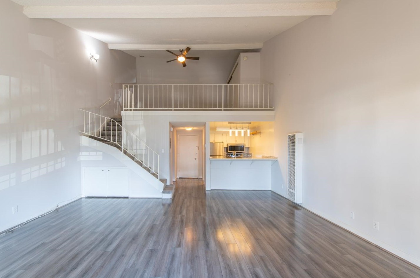 707 Fathom Dr 209, San Mateo, CA 94404