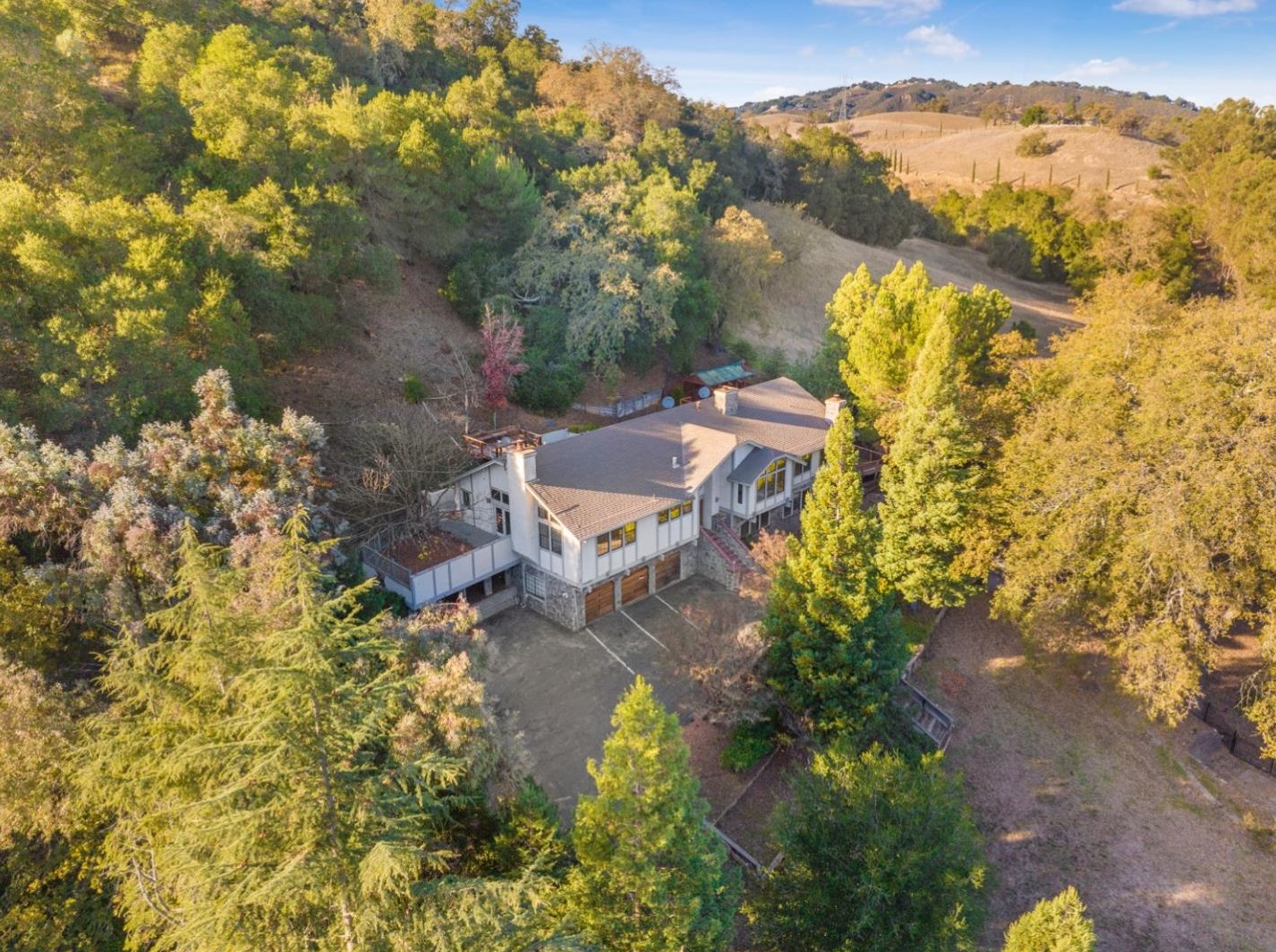 14295 Sycamore Dr, Morgan Hill, CA 95037