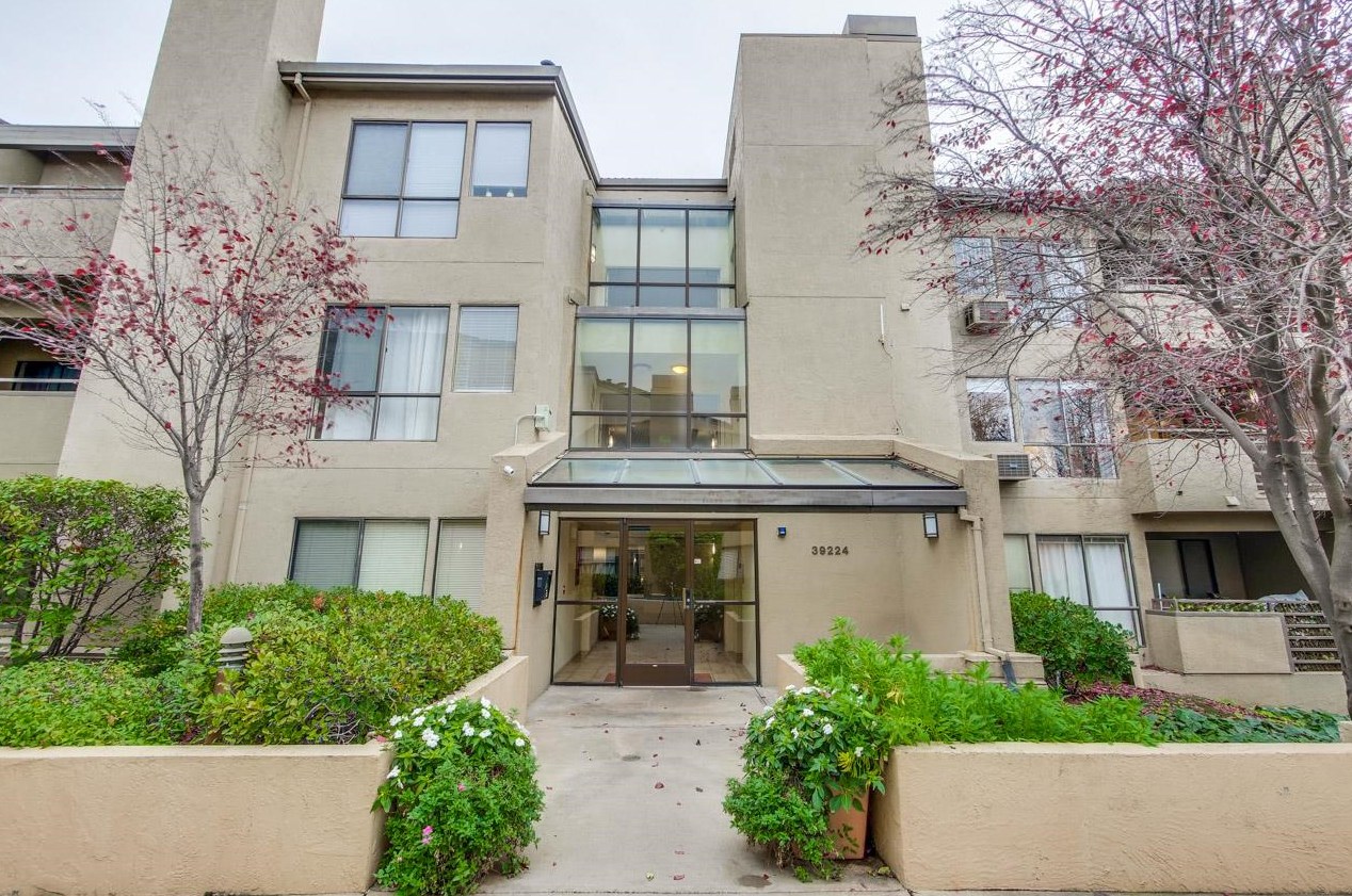 39224 Guardino Dr 214, Fremont, CA 94538