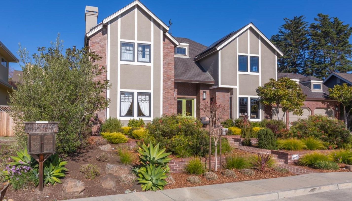 102 Lisa Ct, Santa Cruz, CA 95060