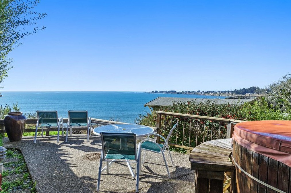 723 Seacliff Dr, Aptos, CA 95003